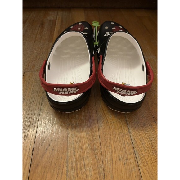 Crocs NBA Miami Heat Classic Clogs Men's Size - Picture 5 of 7